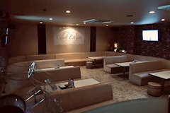 Club Erauge・クラブエルージュ - 那覇市松山のキャバクラ 店舗写真