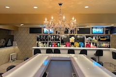 AILEM・エム - 錦糸町駅南口のガールズバー 店舗写真