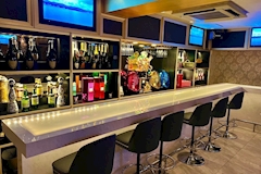 AILEM・エム - 錦糸町駅南口のガールズバー 店舗写真