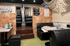 BAR ドス恋・ドスコイ - 立川駅北口のパブ/スナック 店舗写真