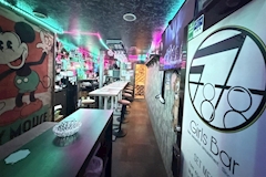 BAR 7878・バーナハナハ - 船橋のガールズバー 店舗写真