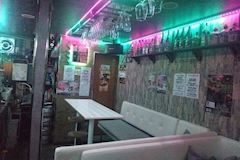 BAR 7878・バーナハナハ - 船橋のガールズバー 店舗写真