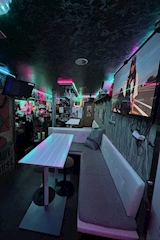 BAR 7878・バーナハナハ - 船橋のガールズバー 店舗写真