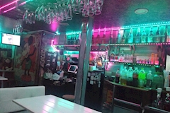 BAR 7878・バーナハナハ - 船橋のガールズバー 店舗写真