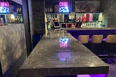 CAFE&BAR mgrry 船橋店・ミリー - 京成船橋駅西口のガールズバー 店舗写真