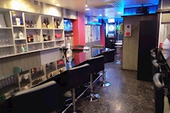 CHERRY BOM・チェリーボム - 上野のガールズバー 店舗写真