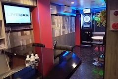 CHERRY BOM・チェリーボム - 上野のガールズバー 店舗写真