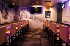 Girls Bar Betty・ベティ - 松戸のガールズバー 店舗写真