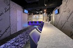 girl's bar R・アール - 本厚木駅北口のガールズバー 店舗写真