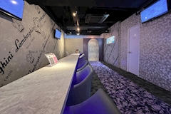girl's bar R・アール - 本厚木駅北口のガールズバー 店舗写真