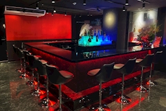 GIRLS BAR GaGa・ガガ - 本厚木駅北口のガールズバー 店舗写真