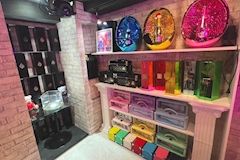 夢幻茶屋 ふぁんたじーかふぇ・ムゲンヂャヤ - ミナミのコンカフェ 店舗写真