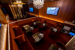 CLUB ROYAL・ロイヤル - 中洲の熟女キャバクラ 店舗写真