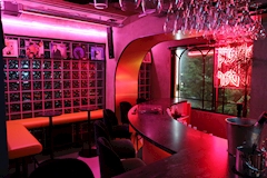 Velvety Bar・ベルベッティバー - 錦糸町北口のガールズバー 店舗写真