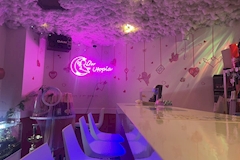 Bar Utopia・ユートピア - 新宿のガールズバー 店舗写真
