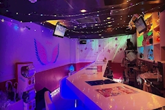 Bar Utopia・ユートピア - 新宿のガールズバー 店舗写真