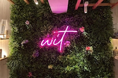 WIT・ウィット - 浅草・田原町のガールズバー 店舗写真