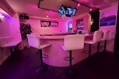 Pink Panther・ピンクパンサー - 横浜・桜木町のガールズバー 店舗写真