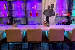 Cafe＆Bar C-ute・キュート - 上野/御徒町/湯島のガールズバー 店舗写真