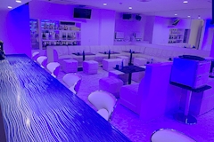 GIRLS LOUNGE Alice・アリス - 鶴ヶ島西口のパブ/スナック 店舗写真
