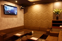 Bar King・キング - 広島市（流川）のガールズバー 店舗写真