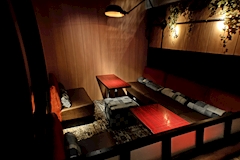 BUNNY LOUNGE B4 KAWASAKI・ビーフォー - 川崎駅前のキャバクラ 店舗写真