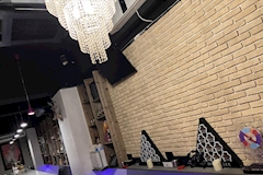 Bar PRISCILLA・プリシラ - 五反田駅東口のガールズバー 店舗写真