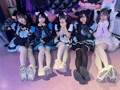 ニコニコの😸木曜日ですにゃ🎶