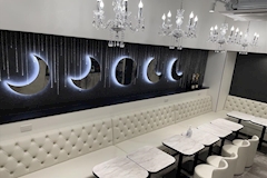 Lounge Lu-na・ルーナ - 池袋西口のガールズバー 店舗写真