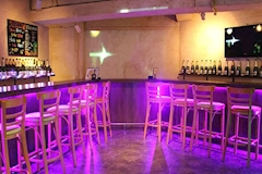 Pop Star・ポップスター - 池袋のガールズバー 店舗写真