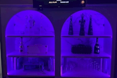 Elumo・エルモ - 南越谷のガールズバー 店舗写真