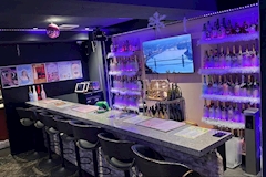 JJ上野・ジェージェー - 湯島・上野のガールズバー 店舗写真