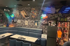 すなっくばー Re:らな - 池袋西口(北)のパブ/スナック 店舗写真