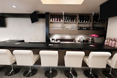 LUANA・ルアナ - 祇園のガールズバー 店舗写真