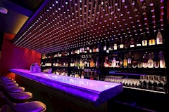 横浜NAVY・ヨコハマネイビー - 横浜のガールズバー 店舗写真