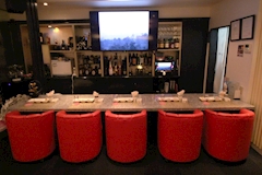 Lounge 月 - 岡山市(中央町)のスナック 店舗写真