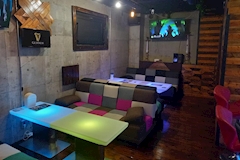 BAR AQUA ・アクア - 上野のガールズバー 店舗写真