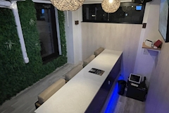 Girls Resort Bar Wave ・ウェーブ - 中目黒駅のガールズバー 店舗写真