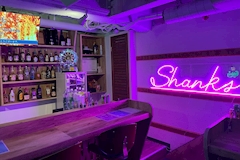 GIRLS BAR shanks・シャンクス - 歌舞伎町の朝・昼ガールズバー 店舗写真