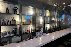 Blanc・ブラン - 南区・井尻のガールズバー 店舗写真