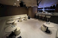 ViVi・ヴィヴィ - 上福岡のガールズバー 店舗写真