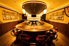 ロマンスBAR レトロ - 刈谷のガールズバー 店舗写真
