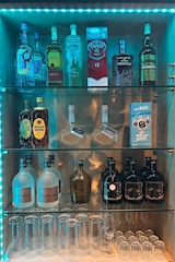 BAR MACHERIE・マシェリ - 東三国のガールズバー 店舗写真