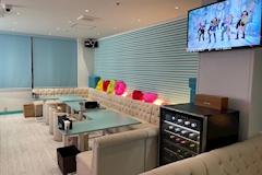 girl'sBAR 3年B組 本町校 - 本町のガールズバー 店舗写真