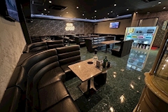 CLUB 4900・ヨンセンキュウヒャク - 佐野のキャバクラ 店舗写真
