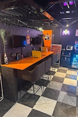 JJ烏森・ジェージェーカラスモリ - 新橋のガールズバー 店舗写真