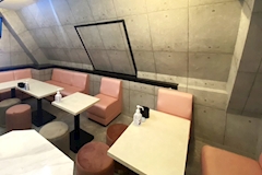 BAR RAYLEIGH・レイリー - 堂山町のガールズバー 店舗写真
