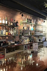 BarArmy・バーアーミー - 梅田のガールズバー 店舗写真