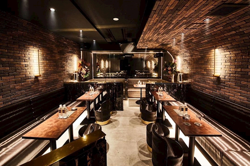 新橋キャバクラ&ガールズバーTOP40 第12位.Club FOREST