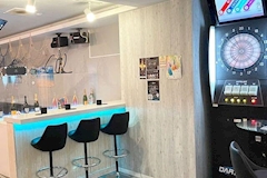 Gal-T・ガルティー - 川崎のガールズバー 店舗写真